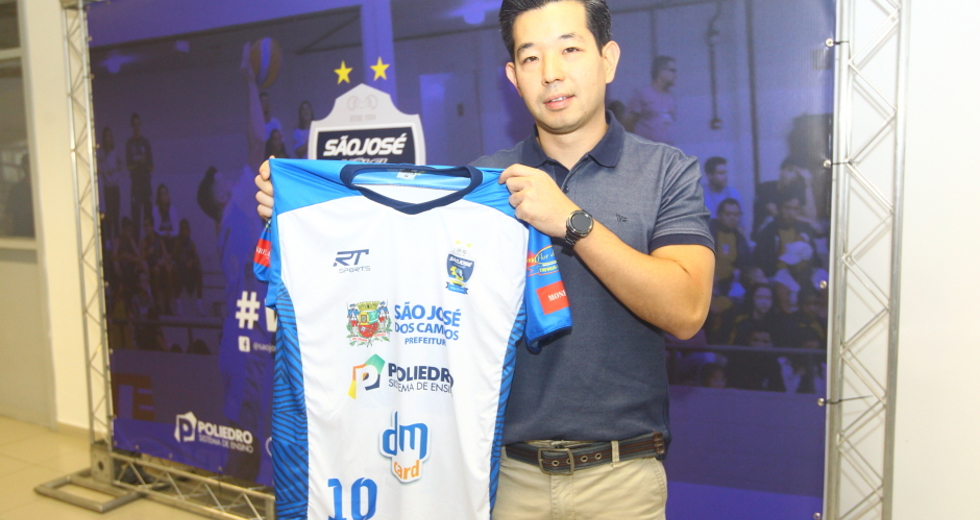 cv__2114_claudio_vieira.jpg