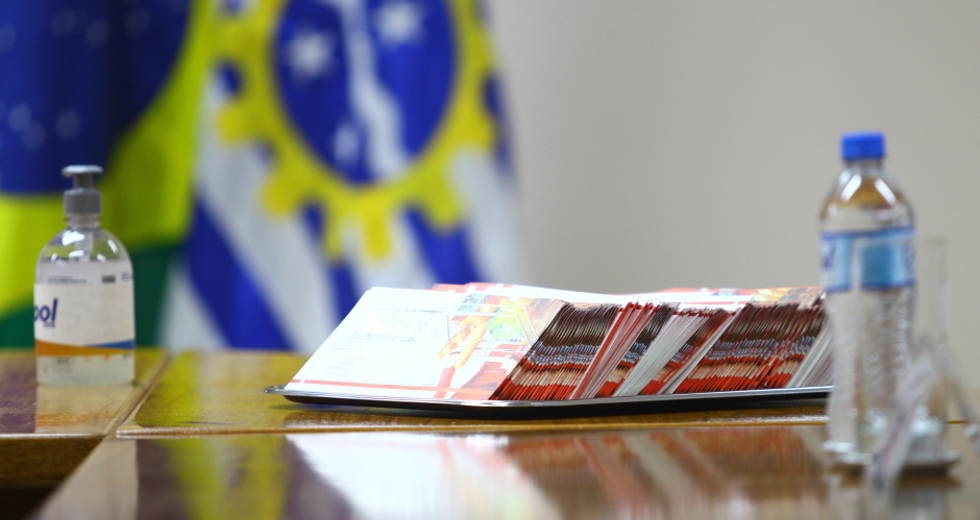 cv__2332_claudio_vieira.jpg