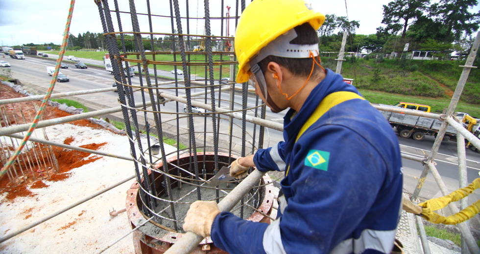 cv__4070-claudio_vieira.jpg