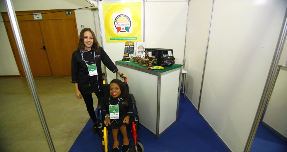 cv__9903-claudio_vieira.jpg