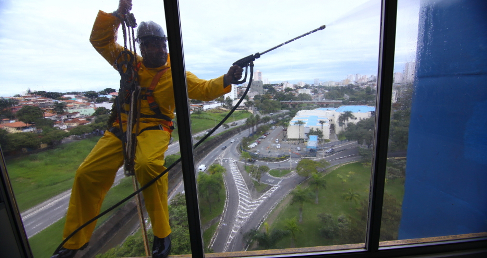 cv__8807_claudio_vieira.jpg