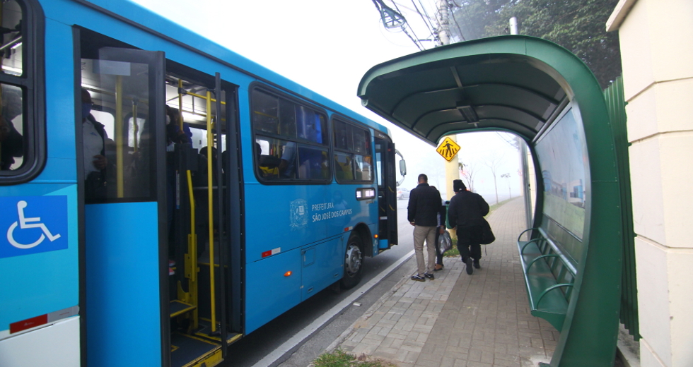 cv__4352_claudio_vieira.jpg
