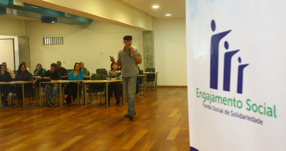 cv__6930_claudio_vieira.jpg