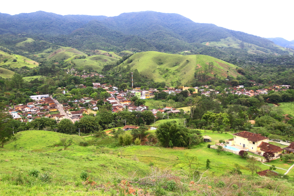 cv__3870_claudio_vieira.jpg