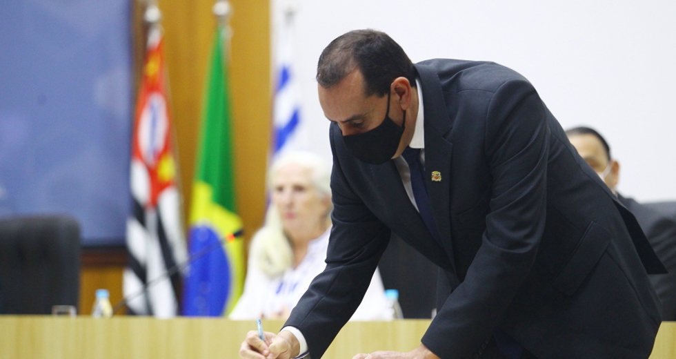 cv__4250_claudio_vieira.jpg