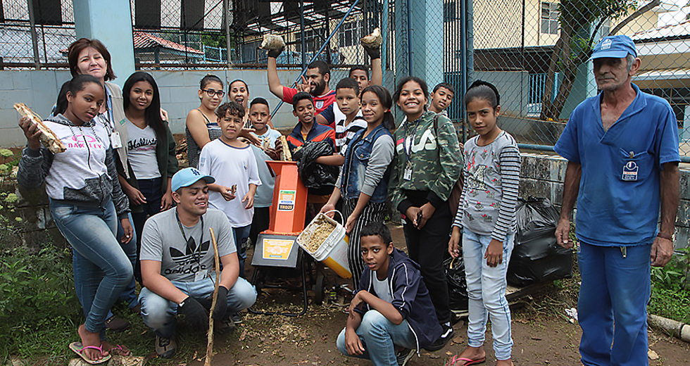 oficina-implatacao-composteira-emef-rosa-tomita-14-11-2019-lucas-cabral-43.jpg