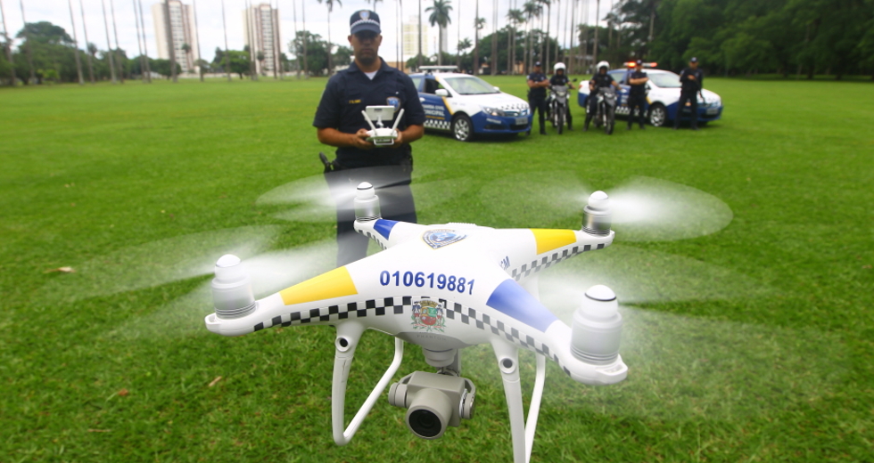 cv__3060_claudio_vieira.jpg