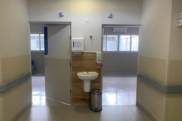 Clínica 3 do Hospital Municipal - Antes e depois das reformas