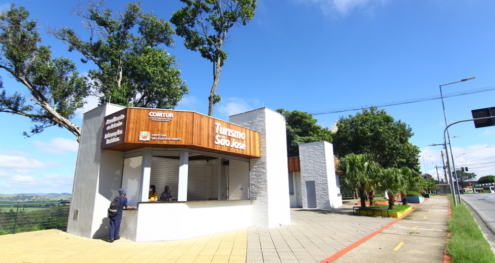 cv__7168_claudio_vieira.jpg