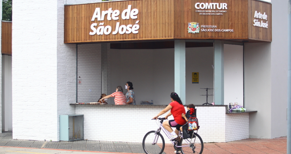 cv__2352_claudio_vieira.jpg
