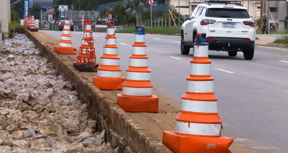 obras-de-nova-rotatoria-na-avlineu-de-moura-40.jpg