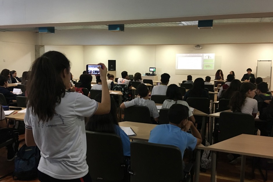 Foto: Divulgação alunos-do-ensino-fundamental-participam-de-simulacao-da-onu-07.jpeg