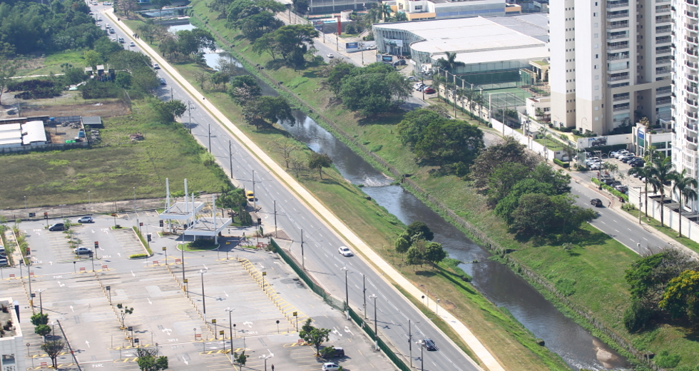 cv__3907_claudio_vieira.jpg