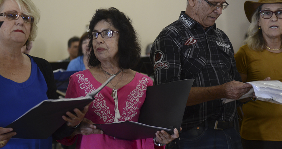 programacao-dia-dos-pais-casa-idoso-leste-08-08-2019-lucas-cabral-02.jpg