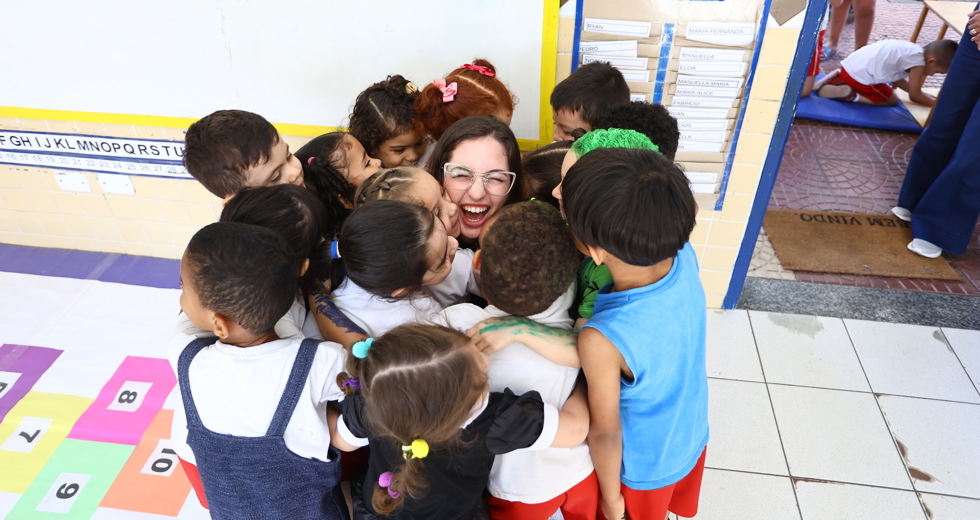 Professores da rede municipal fortalecem vínculos e aprendizado com afeto