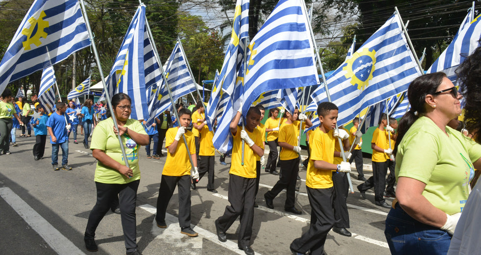 desfile-civico-10.jpg