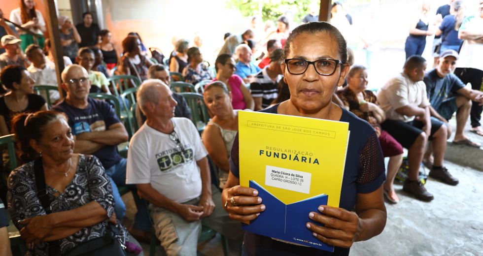 Entrega de títulos de regularização fundiária no Majestic e Capão Grosso. Foto: Claudio Vieira/PMSJC 05-09-2025  