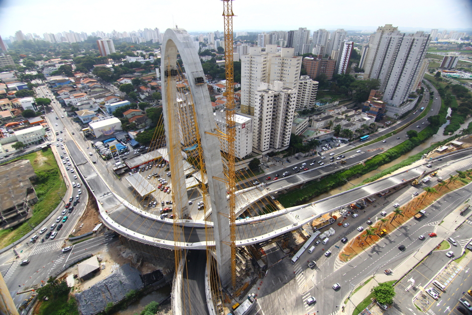 cv__1763_claudio_vieira.jpg