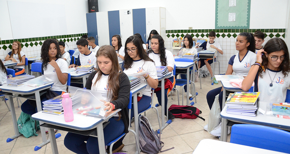 entrega-conjunto-escolar-06-02-2019-lucas-cabral-22.jpg
