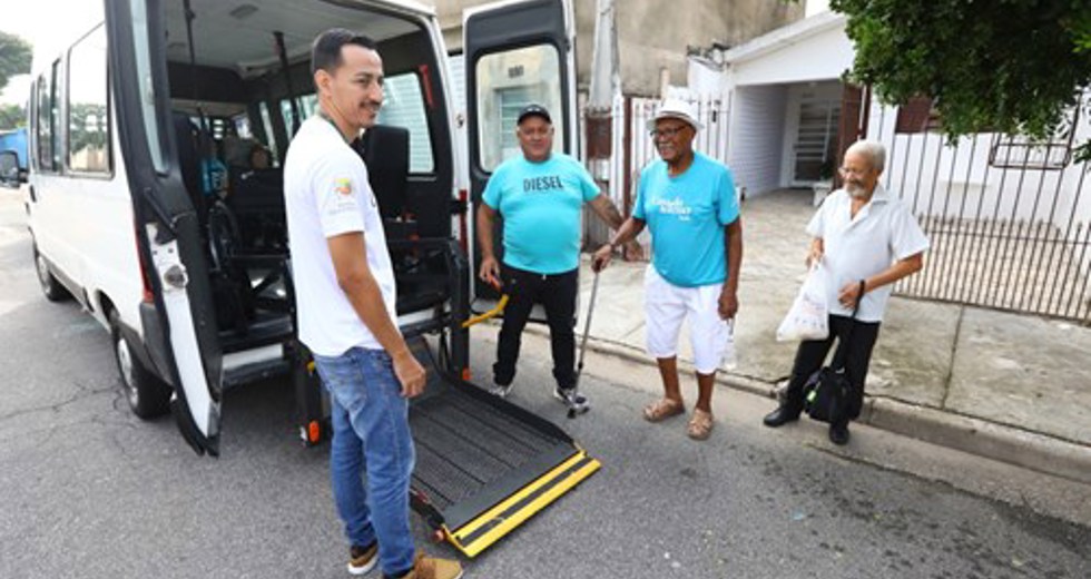 Um dia no Centro Dia na Casa do Idoso Leste. Foto: Claudio Vieira/PMSJC 14-02-2025
