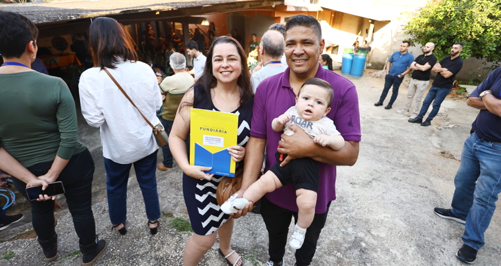 Entrega de títulos de regularização fundiária no Majestic e Capão Grosso. Foto: Claudio Vieira/PMSJC 05-09-2025  