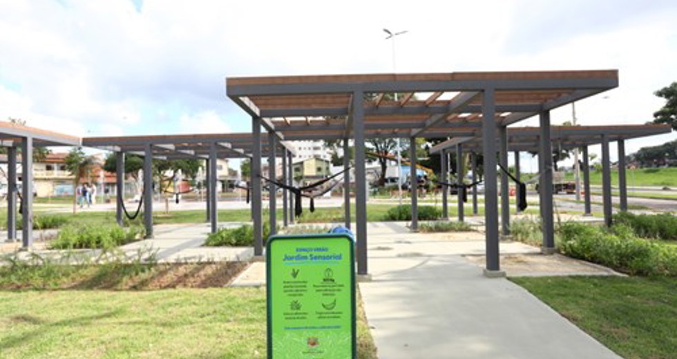 Praça Verão no Jardim Morumbi