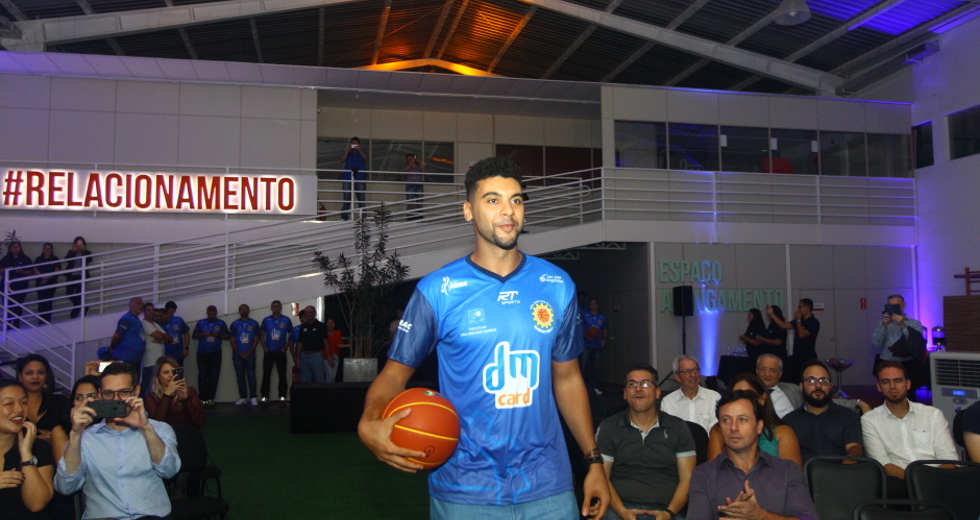 cv__9014-claudio_vieira.jpg