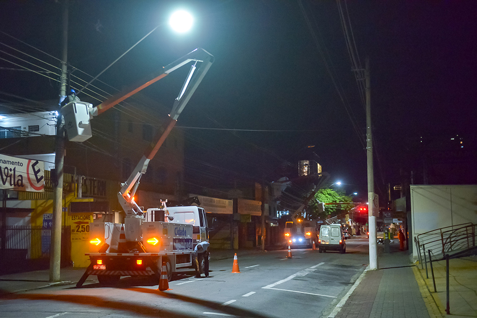instalacao-led-rua-vilaca-25-03-2019-lucas-cabral-01.jpg