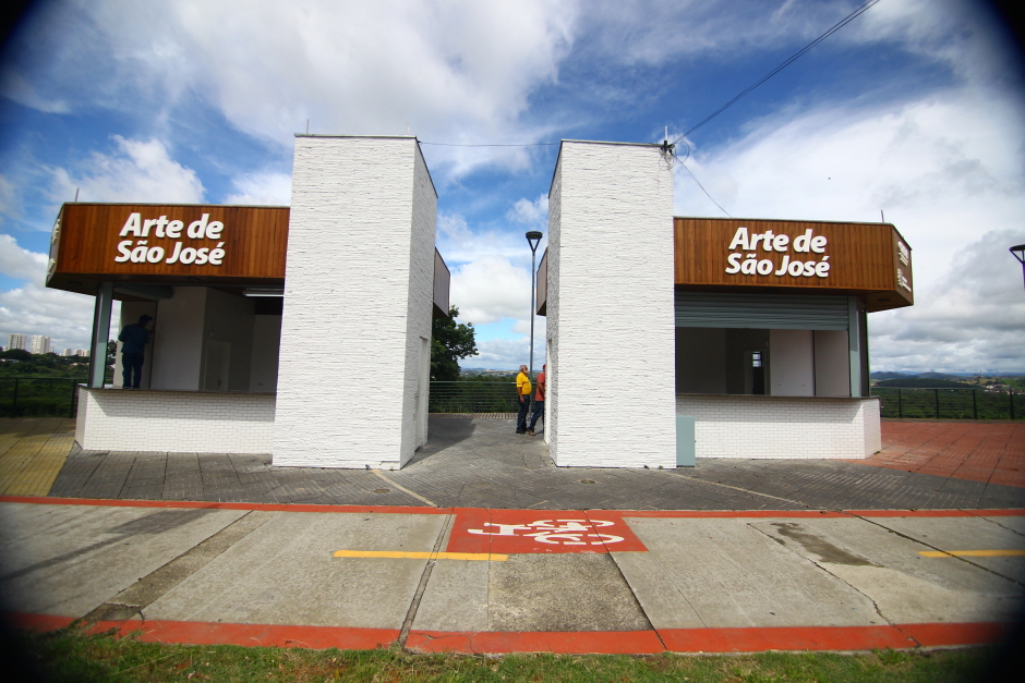 cv__2121_claudio_vieira.jpg