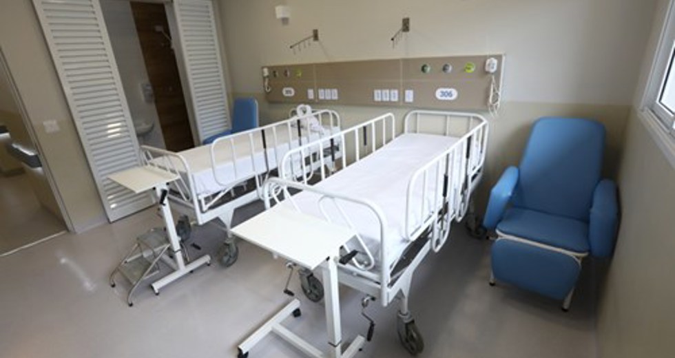 Entrega da modernização da Clínica 3 no HM