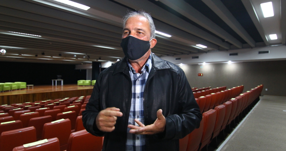 cv__2303_claudio_vieira.jpg