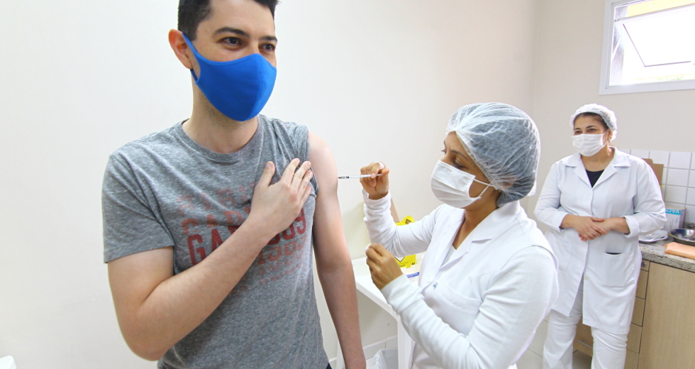 cv__0674_claudio_vieira.jpg