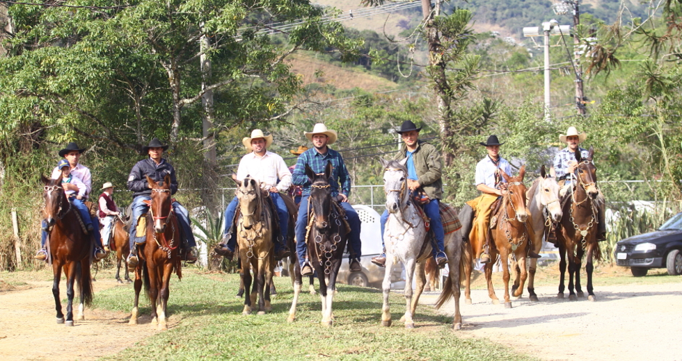 cv__4553-claudio_vieira.jpg