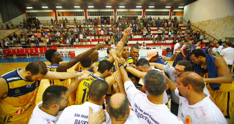 cv__1651-claudio_vieira.jpg