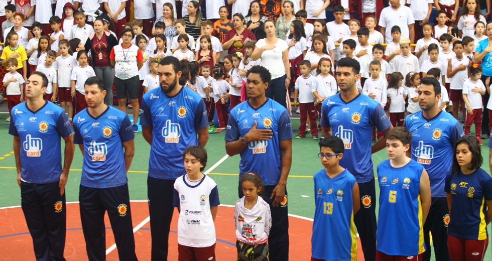 cv__4387_claudio_vieira.jpg