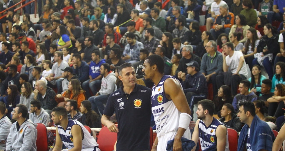 cv__4113-claudio_vieira.jpg
