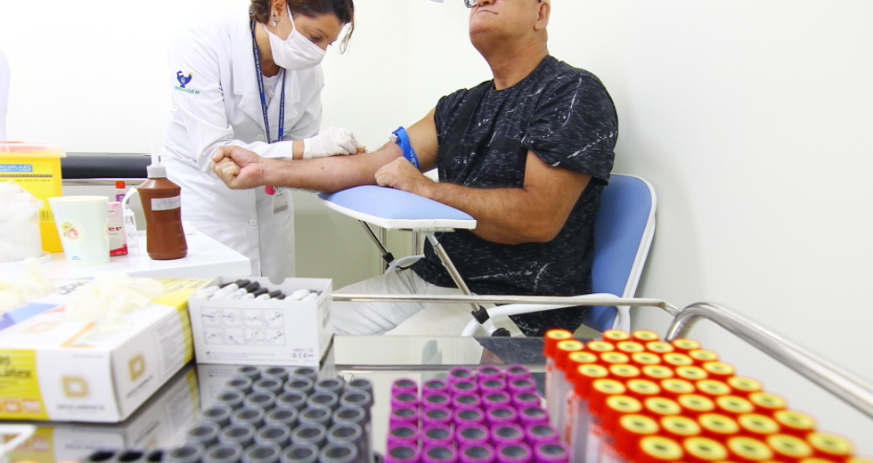 cv__7041_claudio_vieira.jpg