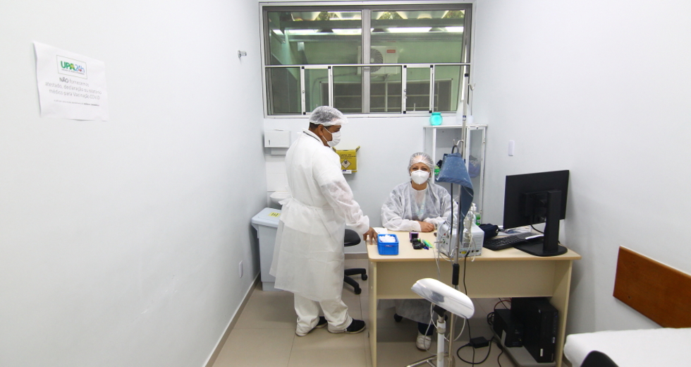 cv__9940_claudio_vieira.jpg