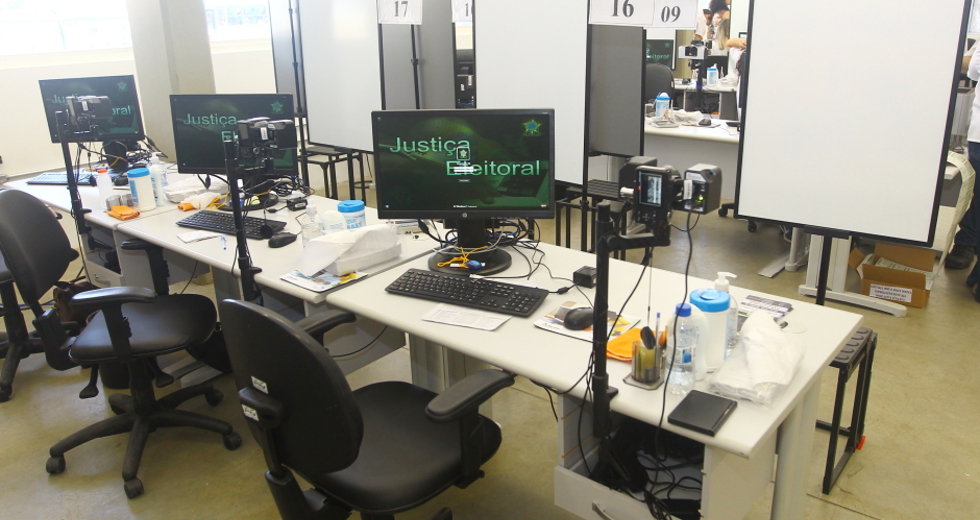 ponto_atendimento_eleitoral-04-claudio_vieira.jpg