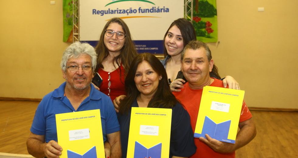 cv__8742_claudio_vieira.jpg