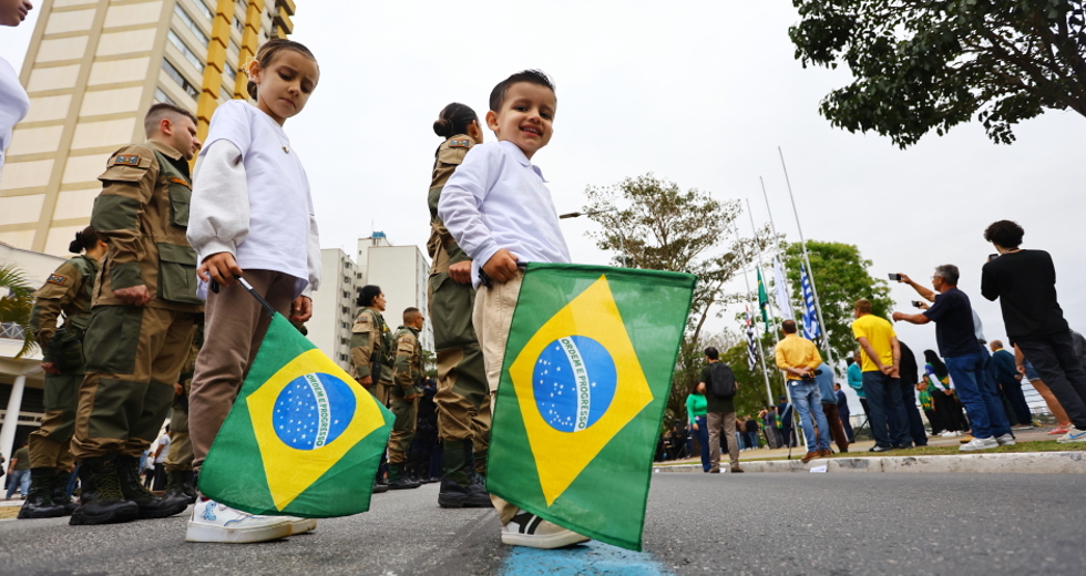 7 de Setembro Dia da Independência - Desfile cívico-militar na Rua 15 de Novembro. Foto: Claudio Vieira/PMSJC 07-09-2025