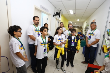 Projeto Sócios-Mirins visita o MIC. Foto: Claudio Vieira/PMSJC 05-11-2025 