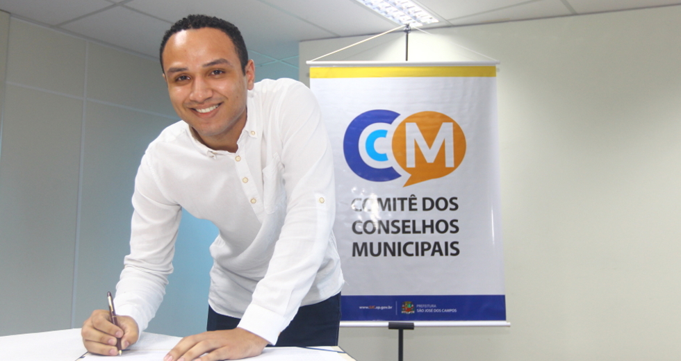 cv__9055_claudio_vieira.jpg