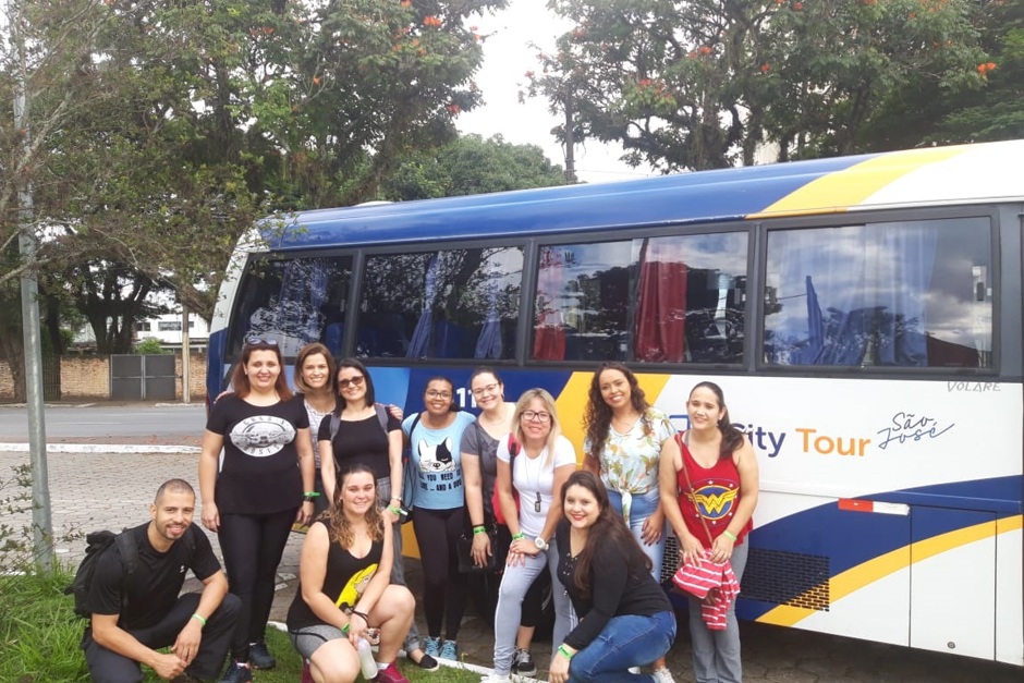 city-tour-bus.jpg