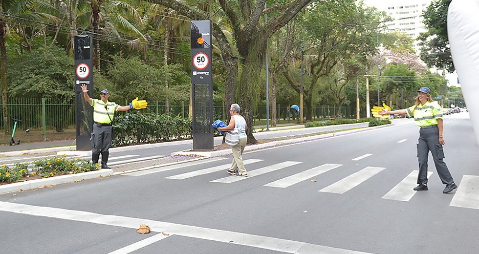 campanha-sinal-de-gentileza-avenida-nove-de-julho-15-10-2019-lucas-cabral-20.jpg