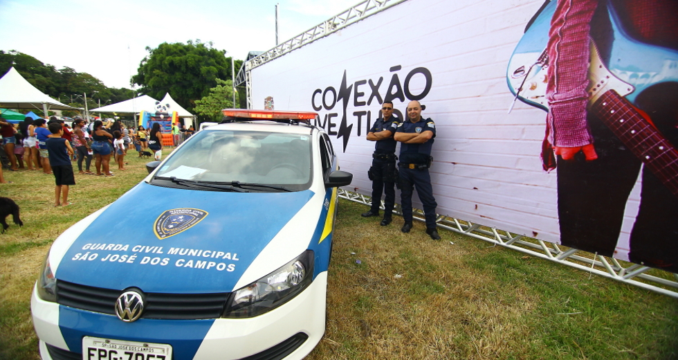 primeiro_conexa-o_e_ac-a-o-73-claudio_vieira.jpg