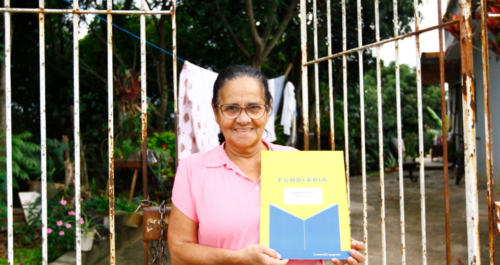 Entrega de títulos de regularização fundiária no Santa Cecília e Capuava. Foto: Claudio Vieira/PMSJC 23-05-2025