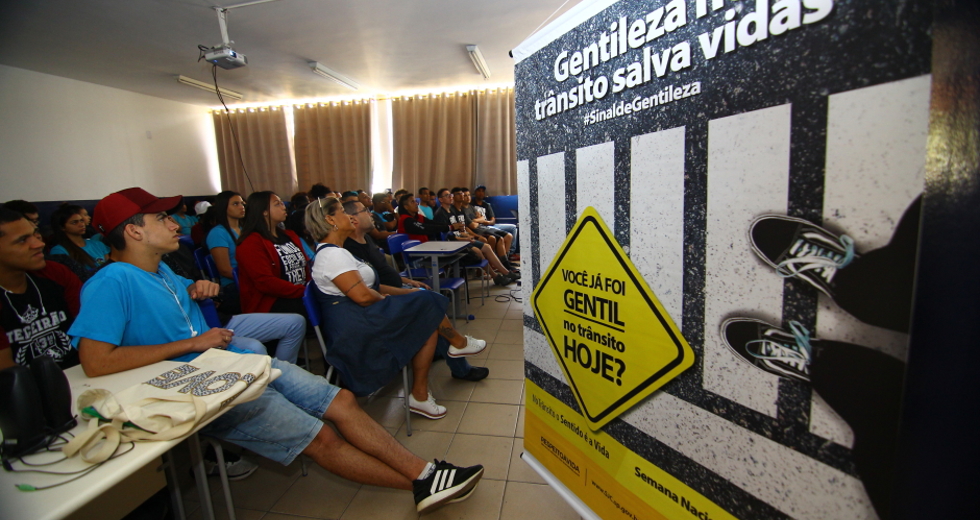 cv__7221_claudio_vieira.jpg