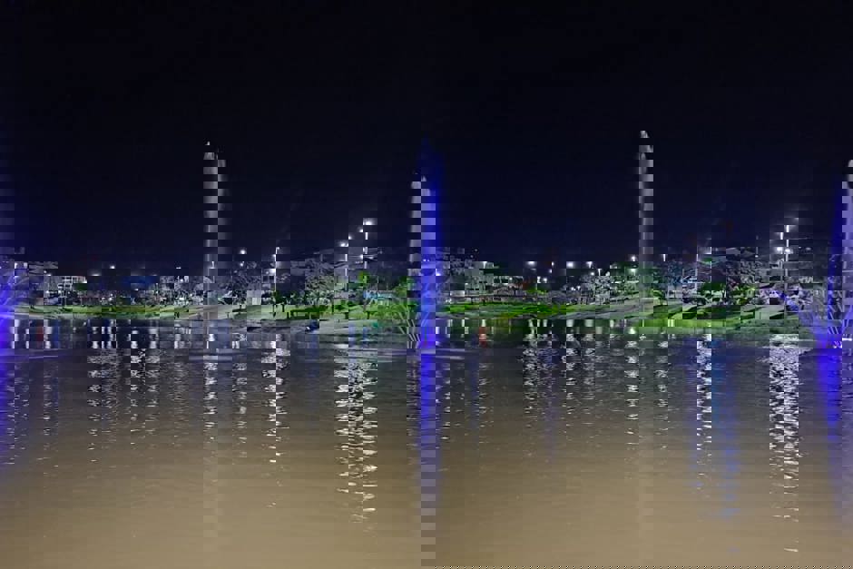f201e3e4-4121-45d3-8c02-30da7d5aed69.jpg