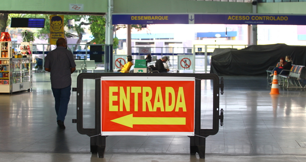 cv__9335_claudio_vieira.jpg